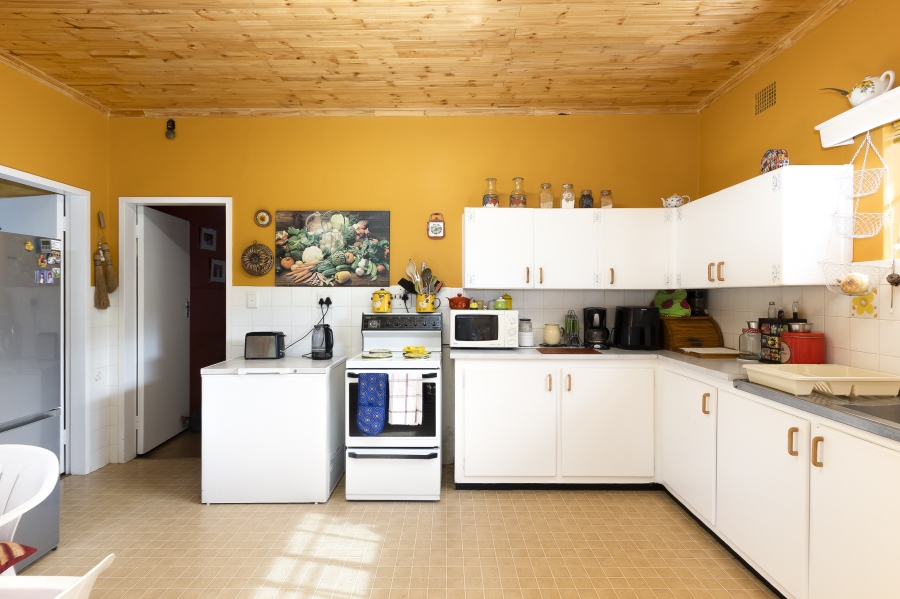 3 Bedroom Property for Sale in Roundhay Western Cape